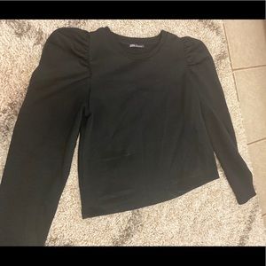 Puff sleeve sweater top